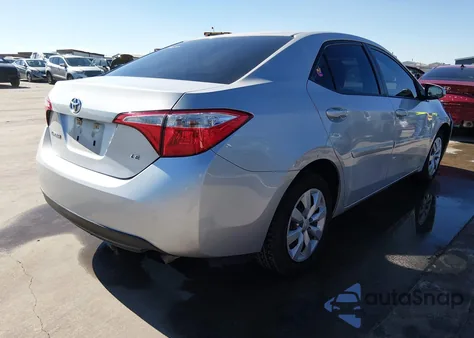2016 Toyota Corolla Le z USA, uszkodzony, nr VIN 5YFBURHE4GP566728